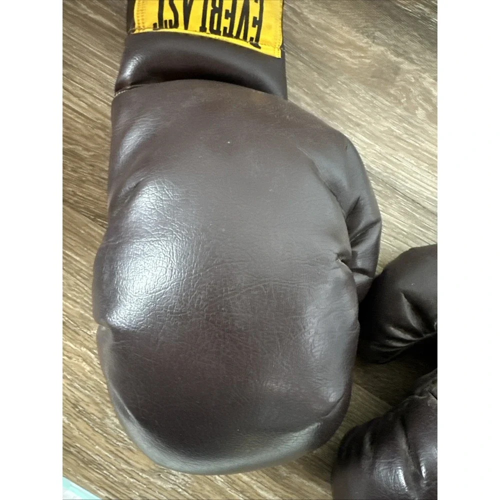 Vintage Everlast 17 oz Leather Boxing Gloves Brown Yellow Training Sparring Pair